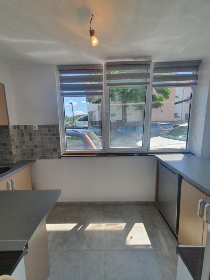 Shopping Cyti Cu 5 Apartment Ramnicu Valcea Bagian luar foto